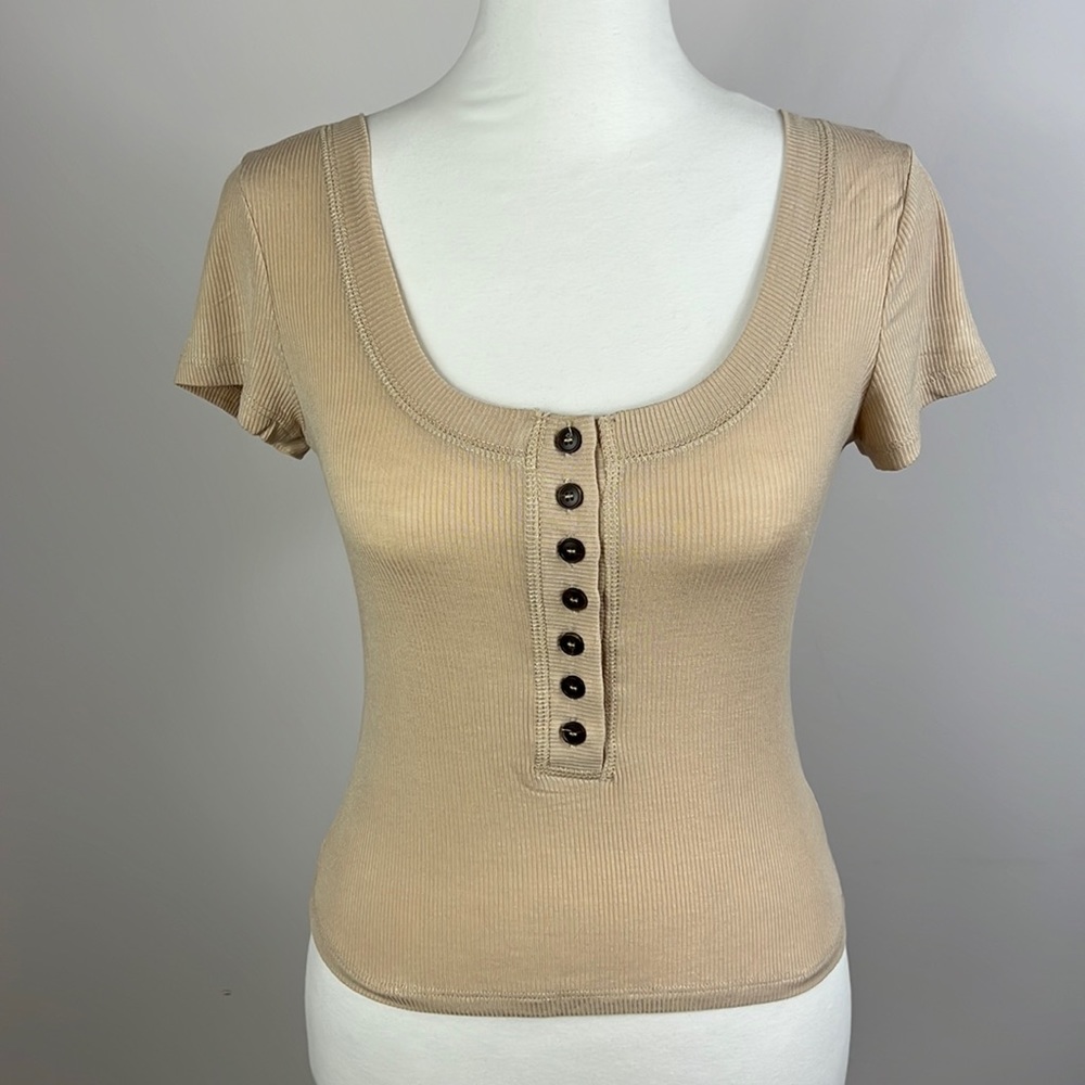 Lulu's Tan Ribbed Scoop Henley Crop Top